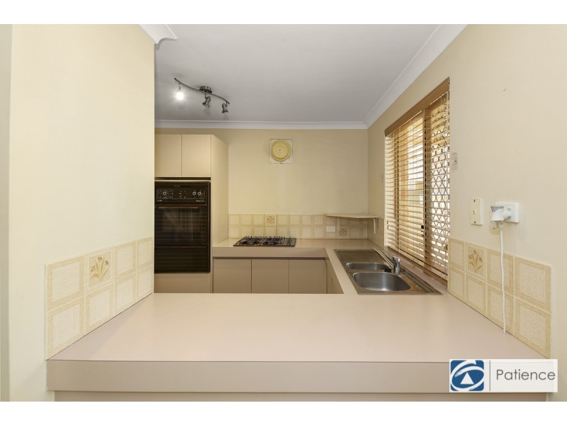 15/11 Scaphella Avenue, Mullaloo WA 6027