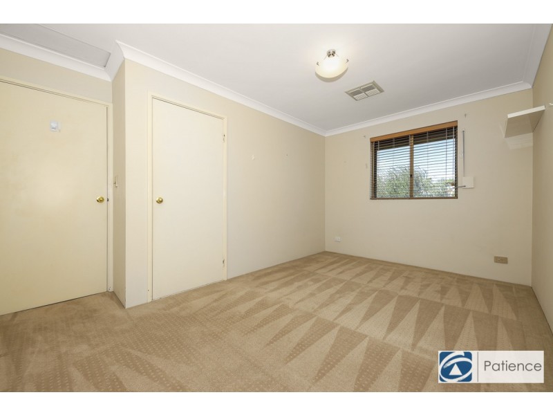 15/11 Scaphella Avenue, Mullaloo WA 6027