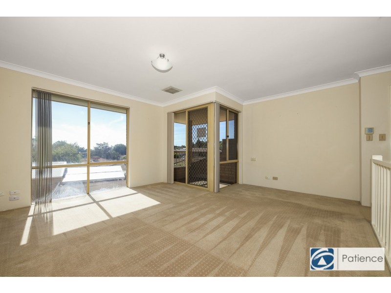 15/11 Scaphella Avenue, Mullaloo WA 6027