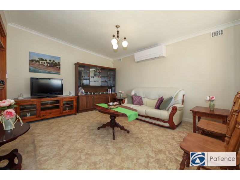 75 Allinson Drive, Girrawheen WA 6064