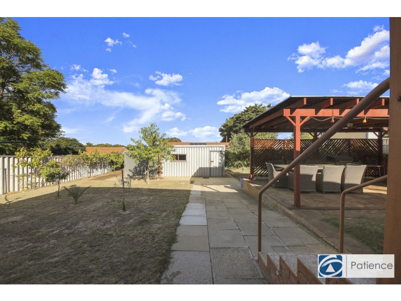 75 Allinson Drive, Girrawheen WA 6064