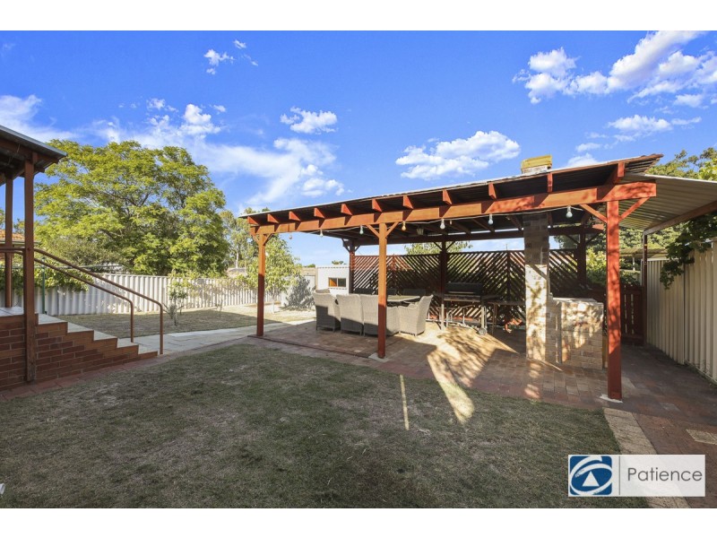 75 Allinson Drive, Girrawheen WA 6064