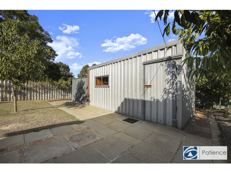 75 Allinson Drive, Girrawheen WA 6064