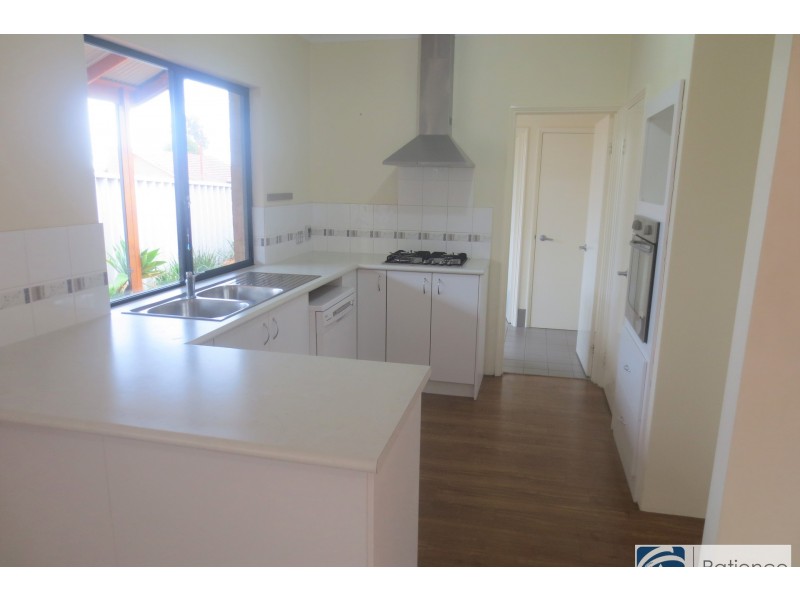 87A Rochester Circle, Balga WA 6061