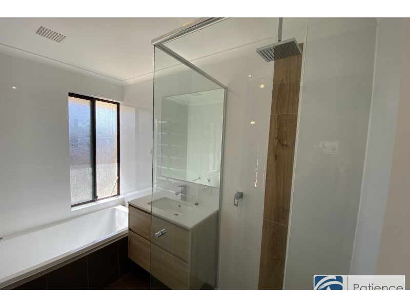 77 Otisco Crescent, Joondalup WA 6027