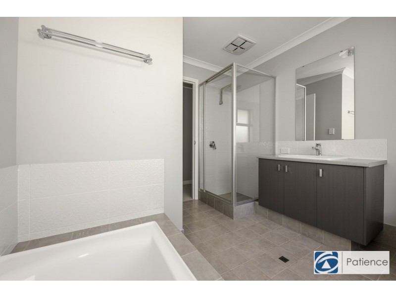 11 Ligula Street, Jindalee WA 6036