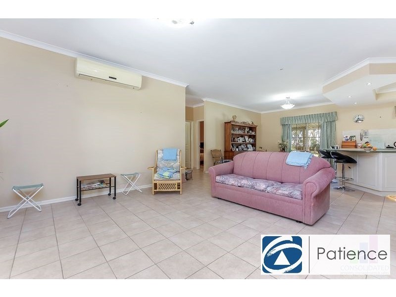38 Heffron Way, Gabbadah WA 6041