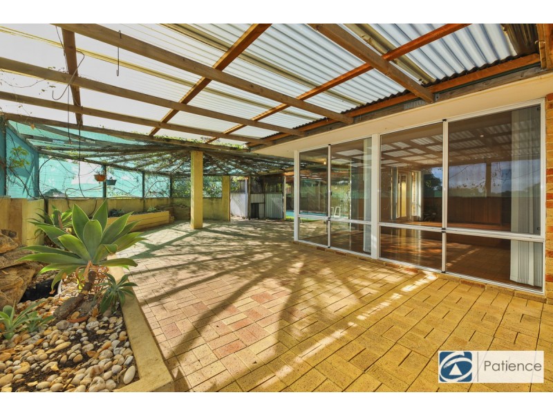 21 Yallambee Crescent, Wanneroo WA 6065