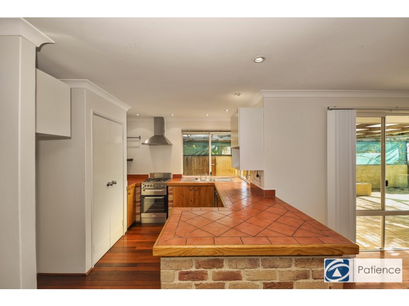 21 Yallambee Crescent, Wanneroo WA 6065