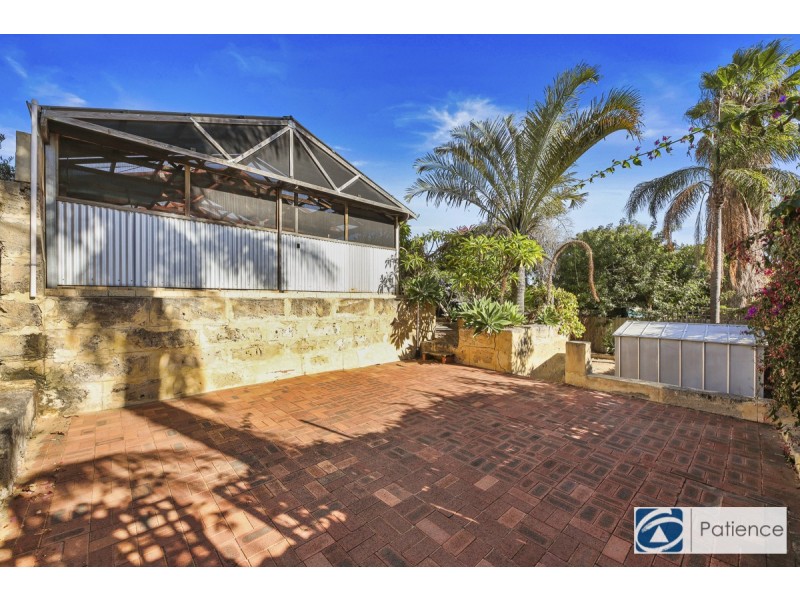 21 Yallambee Crescent, Wanneroo WA 6065