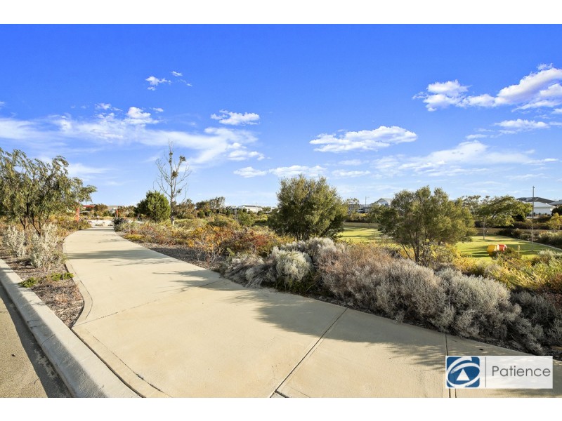 20 Crowned Way, Alkimos WA 6038