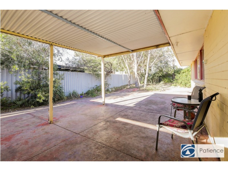 16 Sulina Place, Kallaroo WA 6025