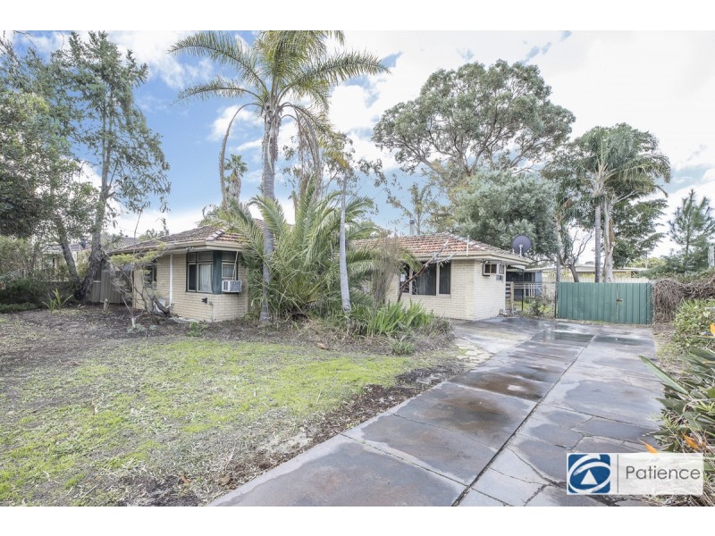 18 Thompson Drive, Wanneroo WA 6065