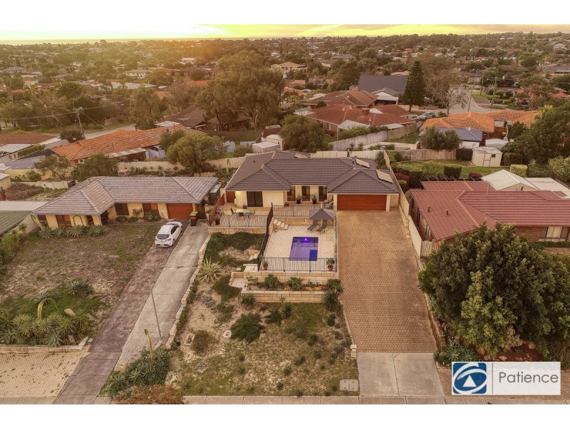 139 Giles Avenue, Padbury WA 6025