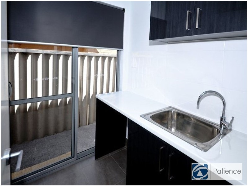 8c Noongah Place, Nollamara WA 6061