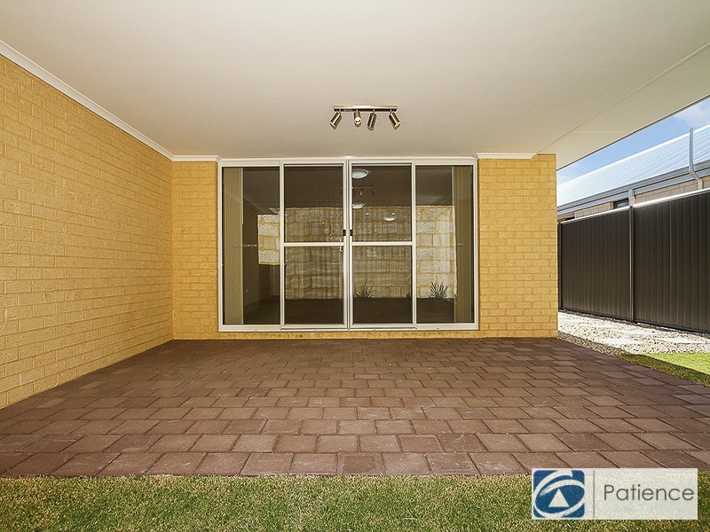 12 Goodalli Street, Jindalee WA 6036