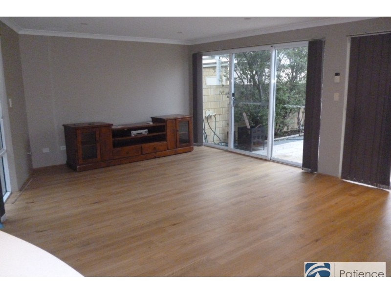 10 Gaudi Way, Clarkson WA 6030