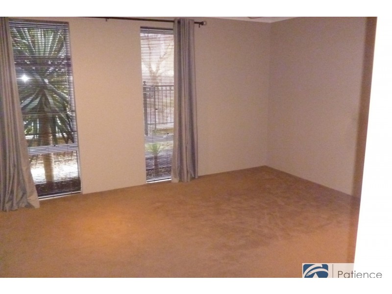 10 Gaudi Way, Clarkson WA 6030