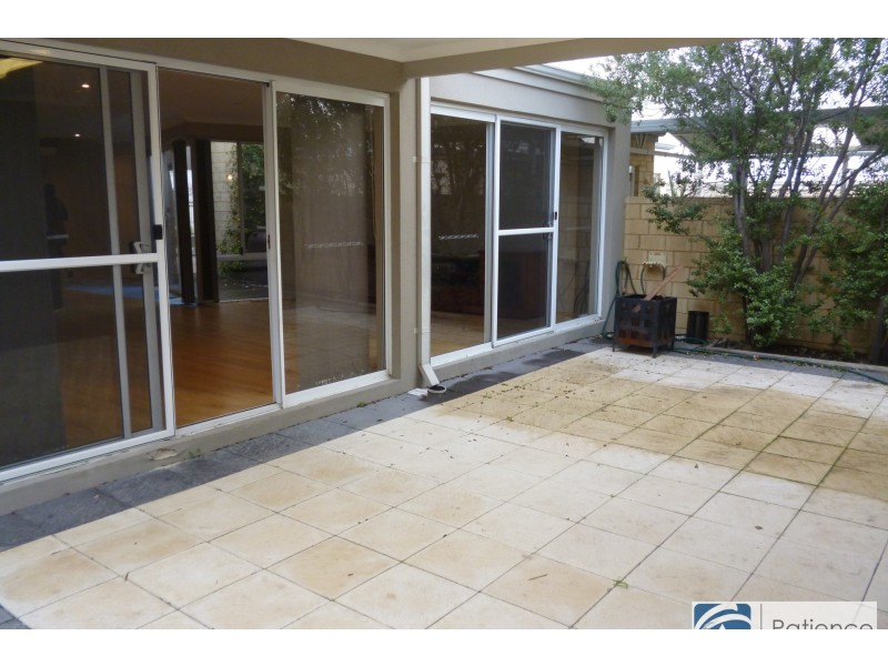 10 Gaudi Way, Clarkson WA 6030