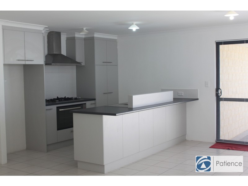 17 Fogliani Loop, Sinagra WA 6065