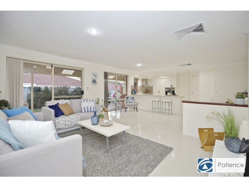 139 Kinross Drive, Kinross WA 6028