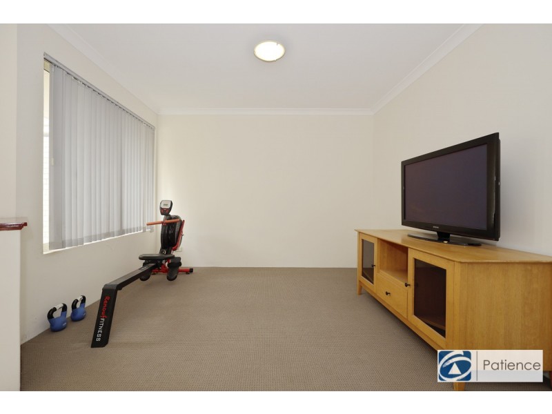 75 Waring Green, Clarkson WA 6030