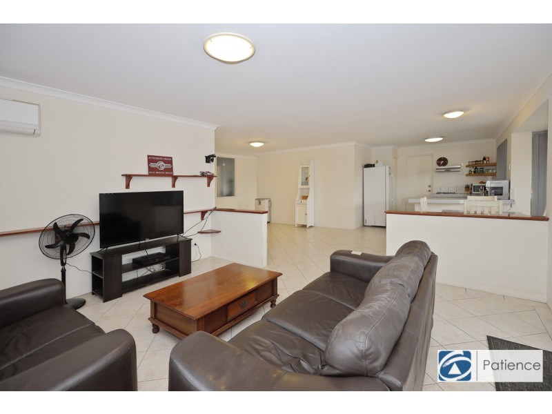 75 Waring Green, Clarkson WA 6030