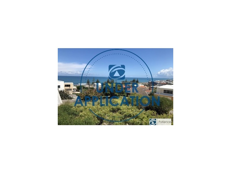 24A King Albert Road, Trigg WA 6029