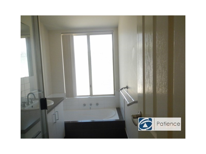 16 Seaside Gardens, Mullaloo WA 6027