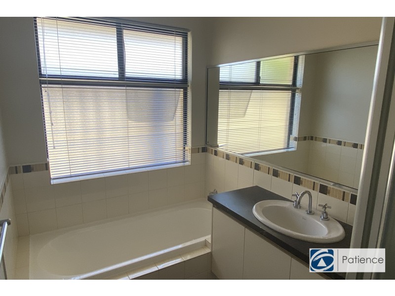 20 Malurus Turn, Tapping WA 6065