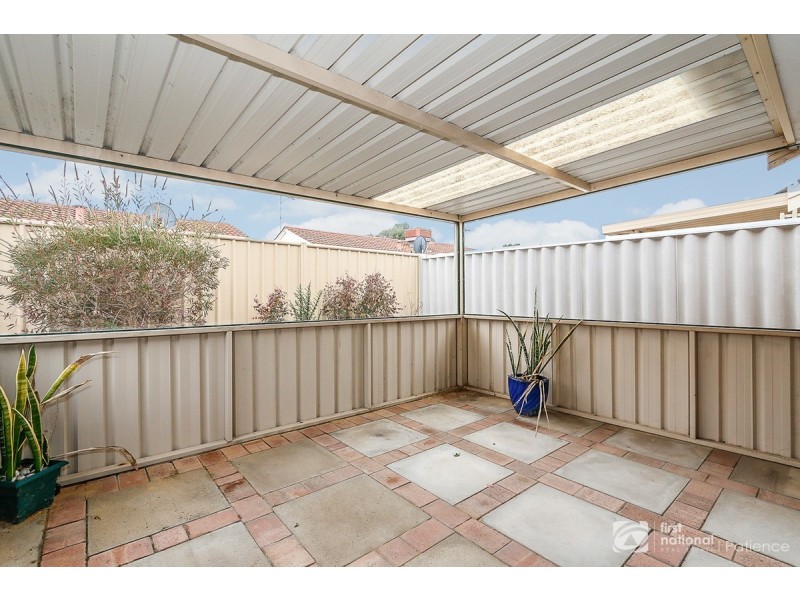 5 Fosbery Court, Wanneroo WA 6065