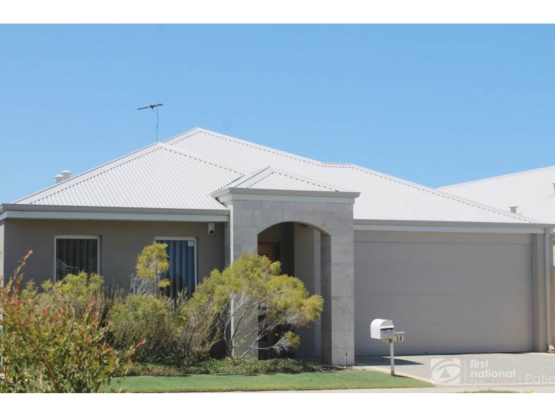 14 Altrincham Grove, Butler WA 6036