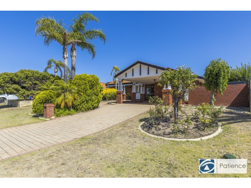 6 Stenton Gardens, Kinross WA 6028