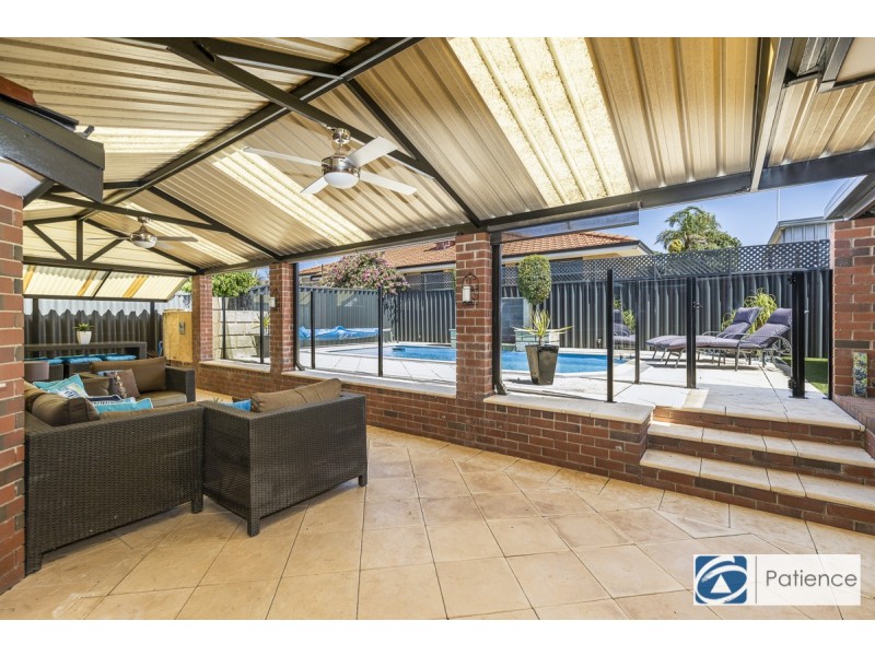 6 Stenton Gardens, Kinross WA 6028