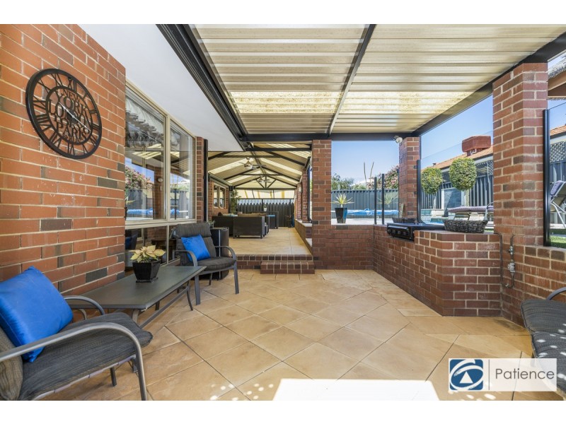 6 Stenton Gardens, Kinross WA 6028