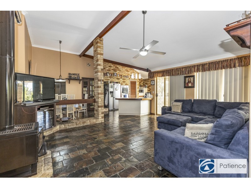 3 Clipper Court, Edgewater WA 6027