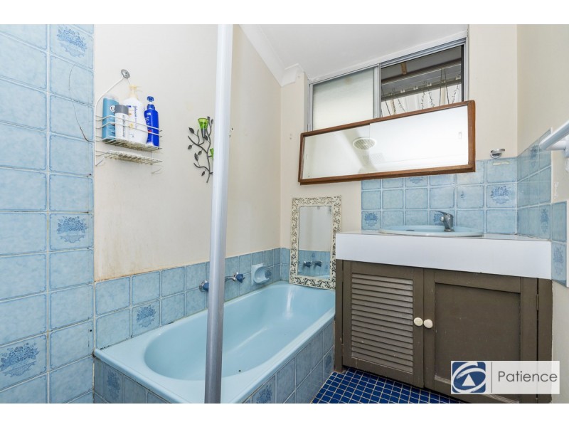 7 Galleon Road, Beldon WA 6027