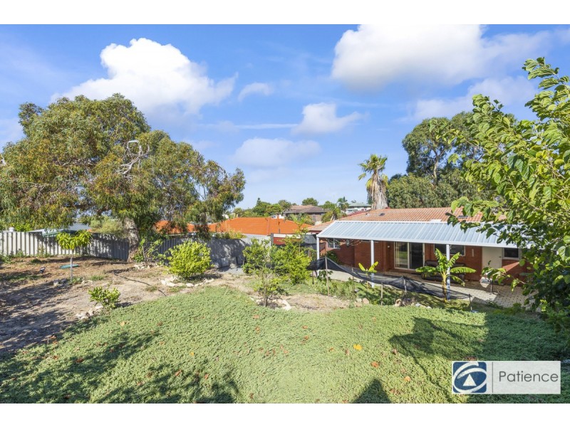 7 Galleon Road, Beldon WA 6027