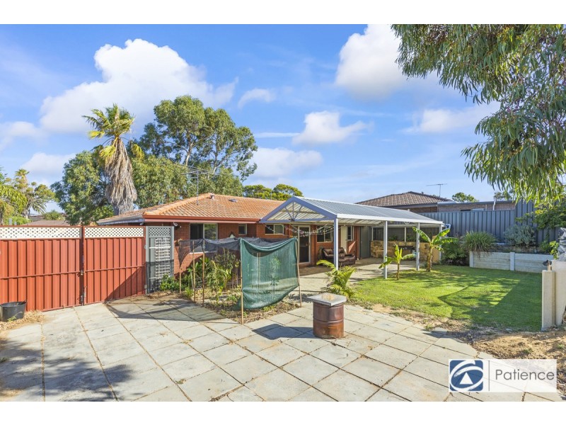 7 Galleon Road, Beldon WA 6027