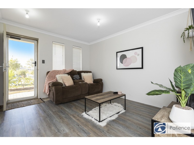 32 Altrincham Grove, Butler WA 6036