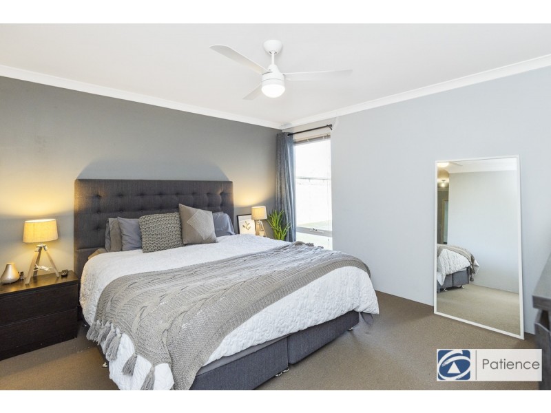 32 Altrincham Grove, Butler WA 6036
