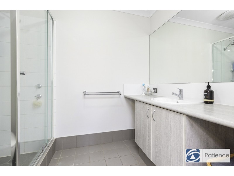 32 Altrincham Grove, Butler WA 6036