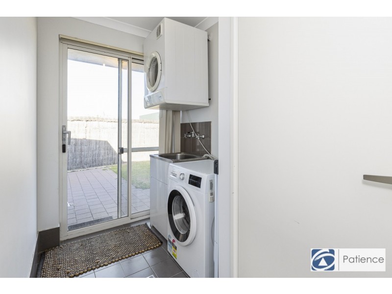 32 Altrincham Grove, Butler WA 6036