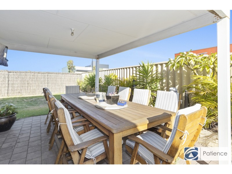 32 Altrincham Grove, Butler WA 6036