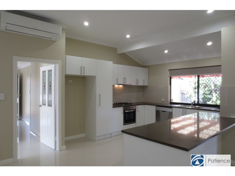 15 Golflinks Drive, Carramar WA 6031