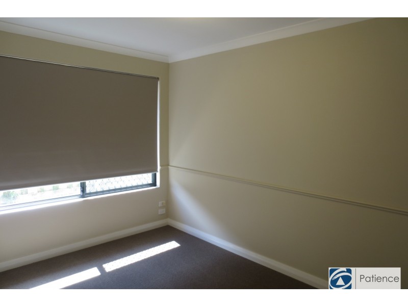 15 Golflinks Drive, Carramar WA 6031