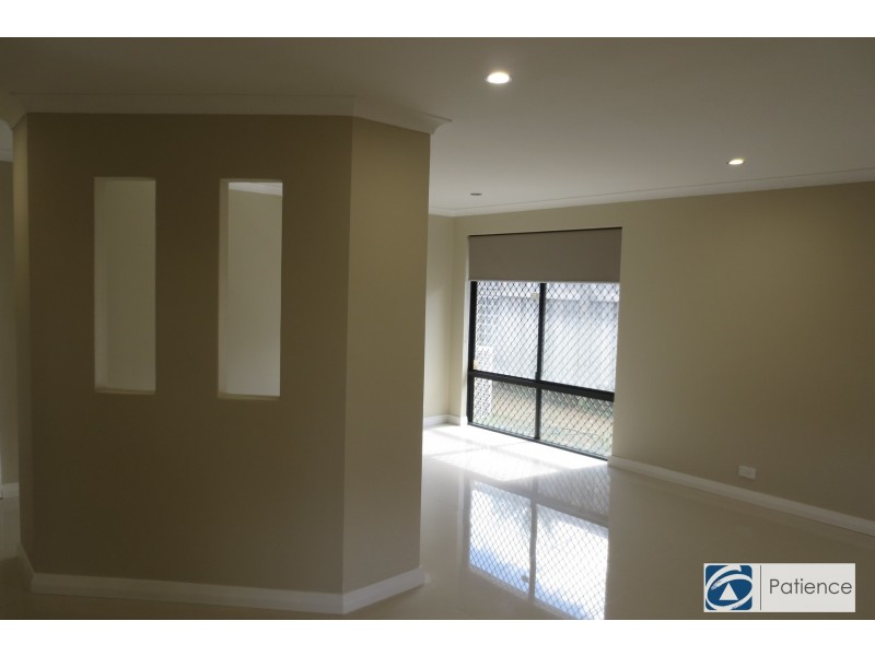 15 Golflinks Drive, Carramar WA 6031