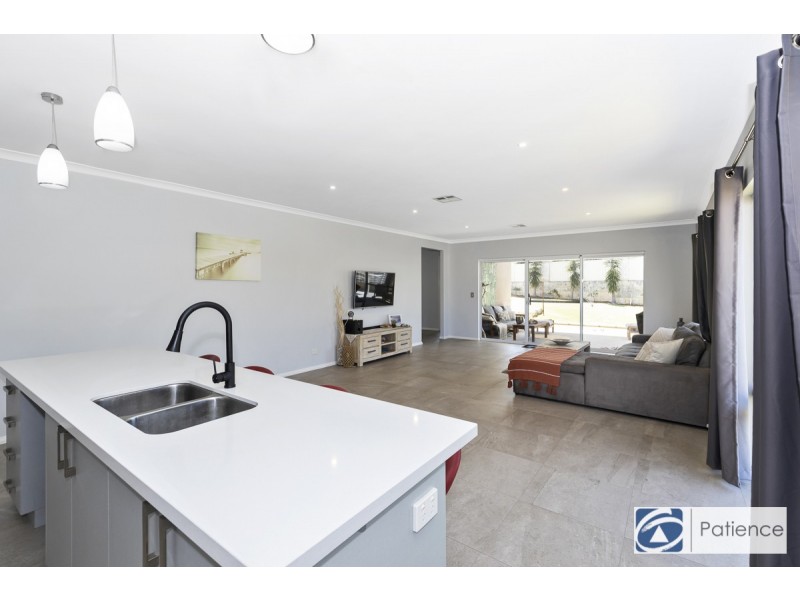 12 Derwent Mews, Joondalup WA 6027