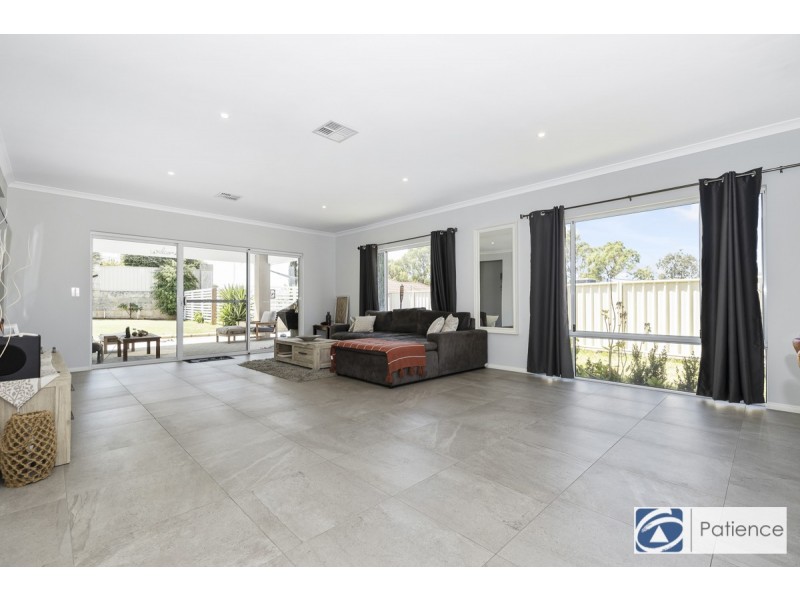 12 Derwent Mews, Joondalup WA 6027