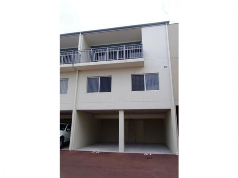31/10 Pavonia Link, Clarkson WA 6030